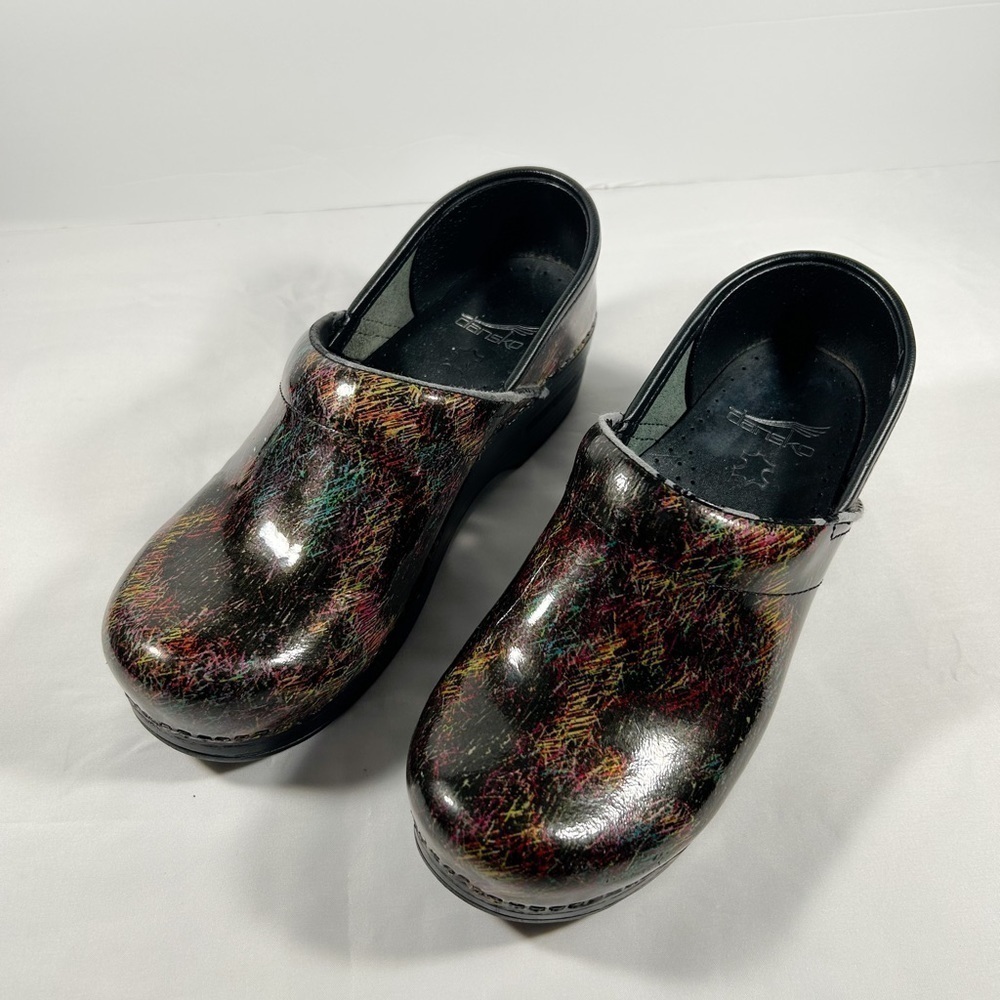 Dansko Professional Patent Leather Clogs Womens Slip On Closed Toe Sz 6.5-7 - Picture 4 of 12